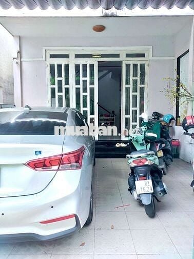 Nhà Thủ Dầu Một Bình Dương. Phường Định Hòa.