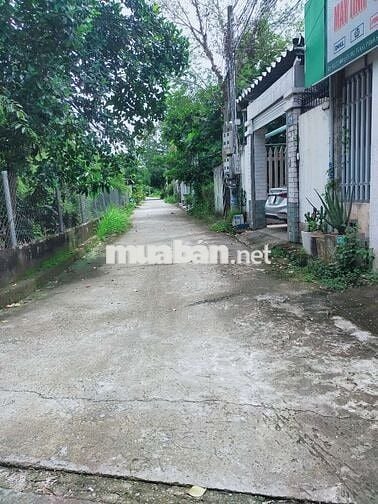 Nhà Thủ Dầu Một Bình Dương. Phường Định Hòa.