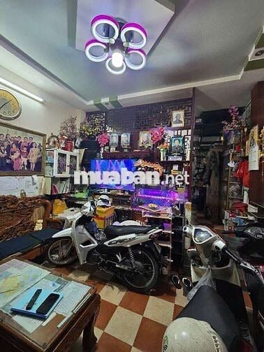 NHÀ 3 TẦNG ĐẸP —LÊ ĐÌNH THÁM- PHƯỜNG PHÚ THỌ HÒA  (4m x 12m)