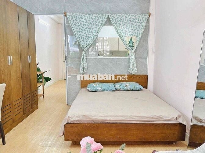 Căn hộ 1PN ban công, Full nội thất, sofa, đường oto, gần Metro, Q3,BT