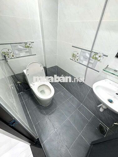 NHỈNH 3 TỶ,  NHÀ ĐẸP 2 TẦNG  GIÁP TÂN PHÚ, TÂN HƯƠNG ,  4 XÃ