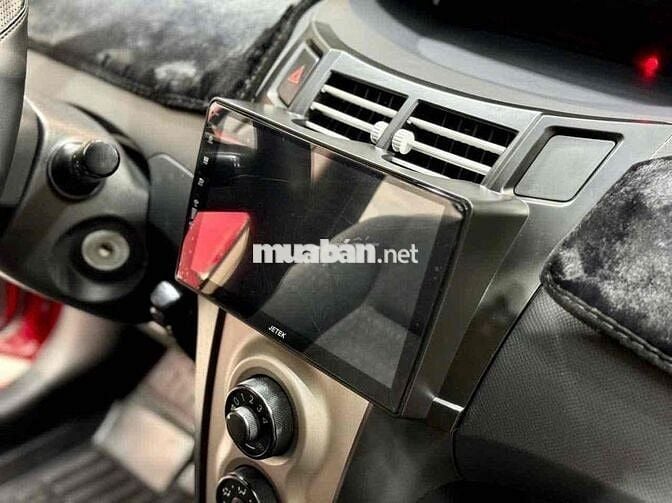 Toyota Yaris 2012 1.5 AT - 67 km