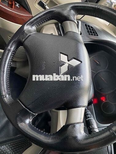 Mitsubishi Grandis 2009 2.4 Mivec - 120000 km