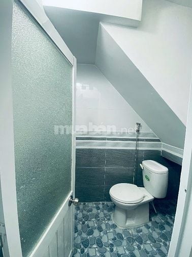 Nhà SHR Đồng Sở Hữu dtich 24m2 đúc 2 lầu 2pn hxh Hương Lộ 2,Q.Bình Tân