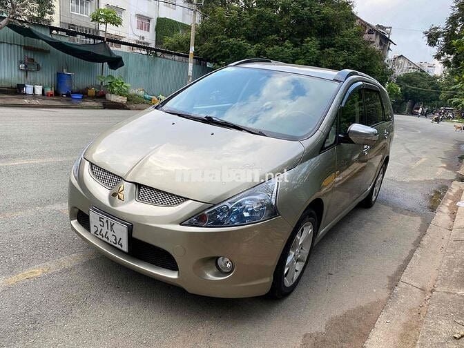 Mitsubishi Grandis 2009 2.4 Mivec - 120000 km