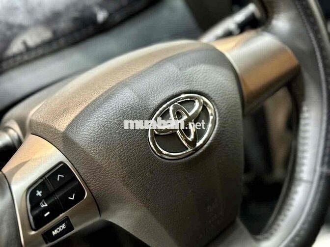 Toyota Yaris 2012 1.5 AT - 67 km