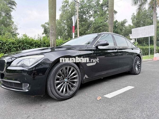 BMW 7 Series 2011 750Li - 120000 km