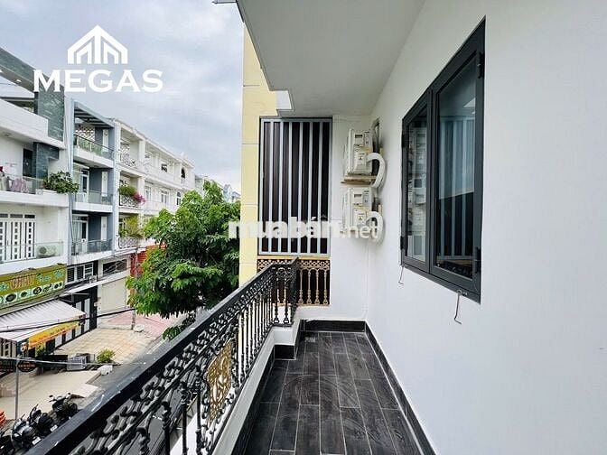 CĂN HỘ 2 PHÒNG NGỦ - 1 PHÒNG BẾP có CỬA SỔ - BAN CÔNG THOÁNG trống sẵn