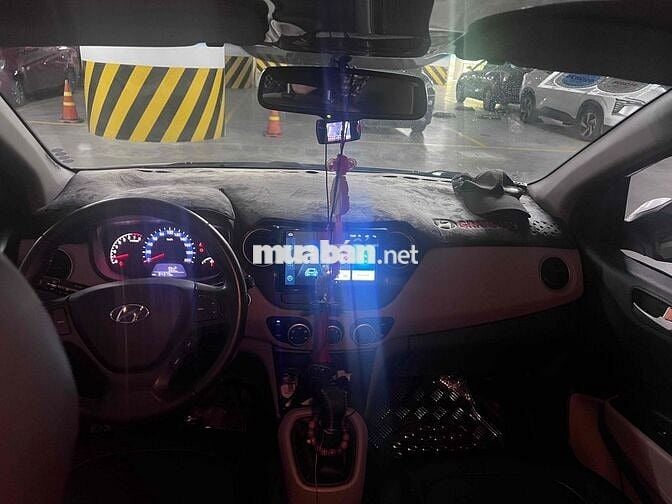 Hyundai Grand i10 2017 Sedan 1.2 MT - 80000 km