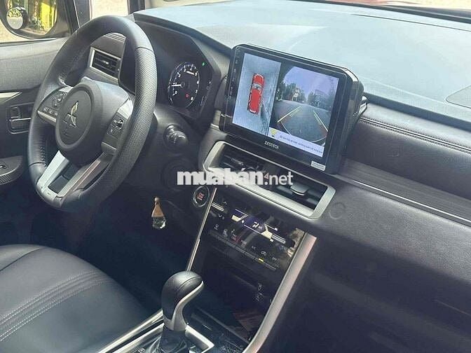 Mitsubishi Xpander 2023 Premium 1.5 AT - 43000 km