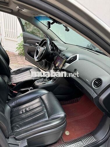 Chevrolet Cruze 2016 LTZ 1.8 AT - 95000 km