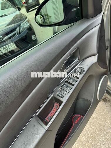Chevrolet Cruze 2016 LTZ 1.8 AT - 95000 km