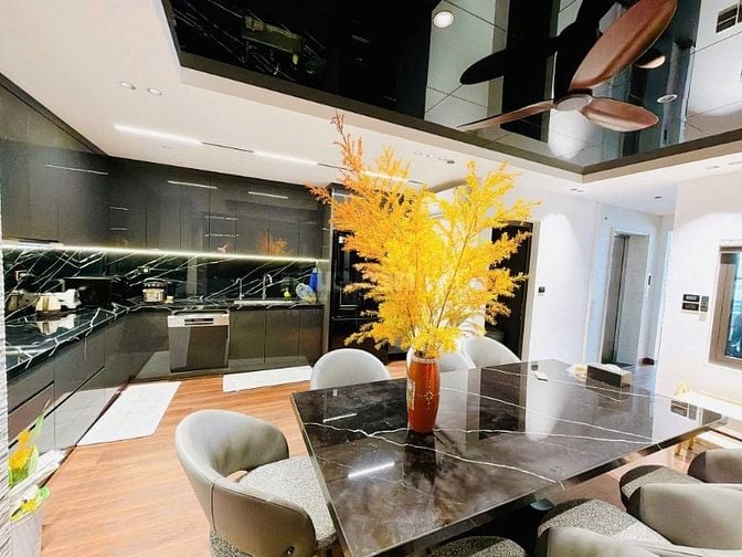 Nhà Đẹp Ô TÔ Vào Nhà, Lạc Trung, 70/78m, 8 tầng, mt 5,4m, giá 29.8 tỷ