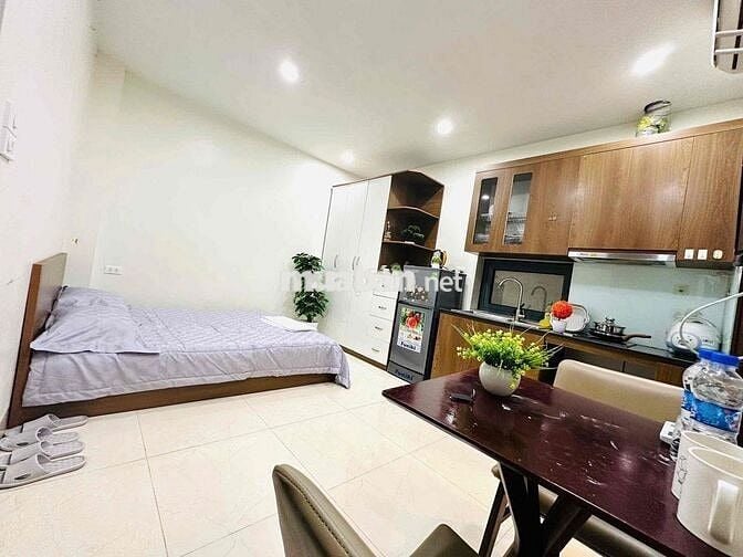 Phòng đẹp 20m², full đồ, có thang máy – ngõ 44 Trần Thái Tông, ở ngay!