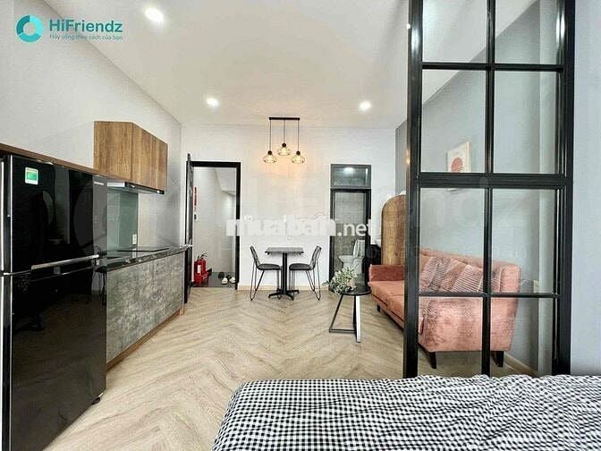STUDIO BAN CÔNG XA BẾP NGAY LÊ VĂN SỸ TONE TRẦM CỰC SANG MỚI TINH