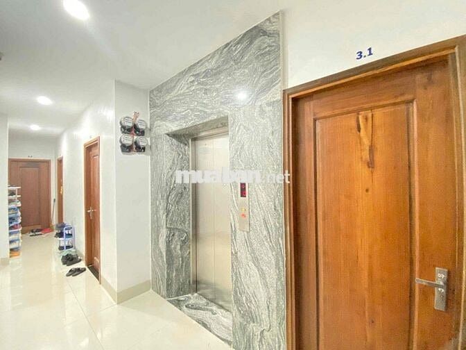 CĂN HỘ CÓ GÁC CỬA SỔ THOÁNG THANG MÁY Ở ĐƯỢC 4 NGƯỜI- GẦN TRUNG TÂM Q1