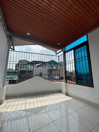 Bán nhà phố Bạch Mai ngõ nông thoáng sáng, Dt 32m2, 5t, đẹp ở ngay.