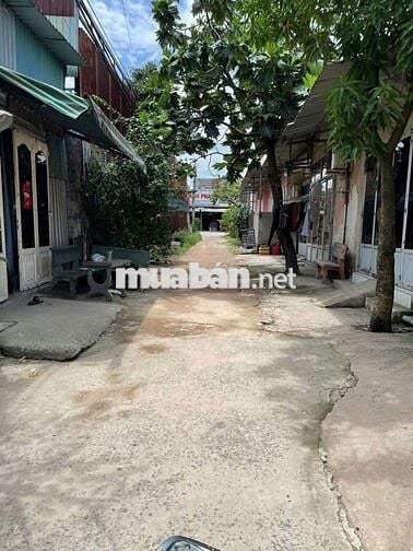 Nhà bán 4x24 m nhà đẹp vị trí đẹp