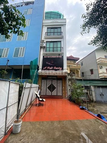 Cho thuê nhà 4 tầng mặt đường Hoàng Trình Thanh, Phường Kiến Hưng