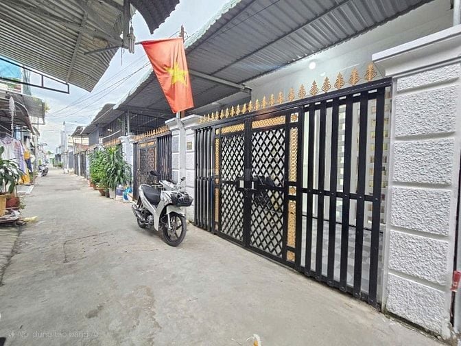 Chốt Nhanh Chốt lẻ vừa rẻ vừa đẹp liền căn nhà ở Tân Thạnh Đông-Củ Chi