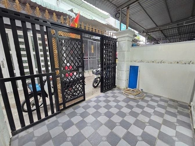 Chốt Nhanh Chốt lẻ vừa rẻ vừa đẹp liền căn nhà ở Tân Thạnh Đông-Củ Chi