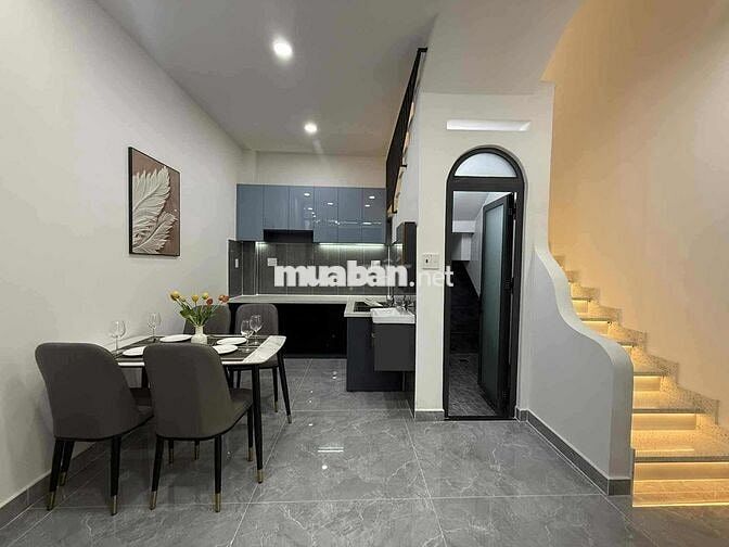 BÁN NHÀ GẦN TRƯỜNG THPT QUANG TRUNG,DTSD : 80m2. 3PN 2WC. GIÁ 4,1TỶ