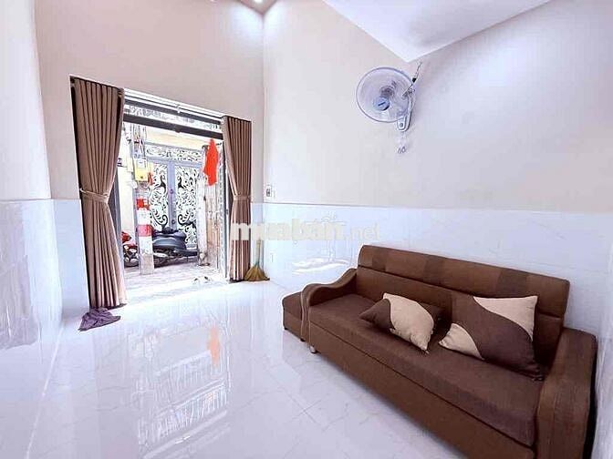 Nhà gần hẻm xe hơi 32m2, 2PN 2WC đường Quang Trung Gò Vấp