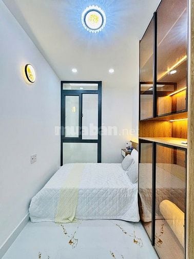 CHÍNH CHỦ BÁN NHÀ ĐẸP KHU ĐỒNG BỘ MỚI XÂY 3 TẦNG FULL NỘI THẤT