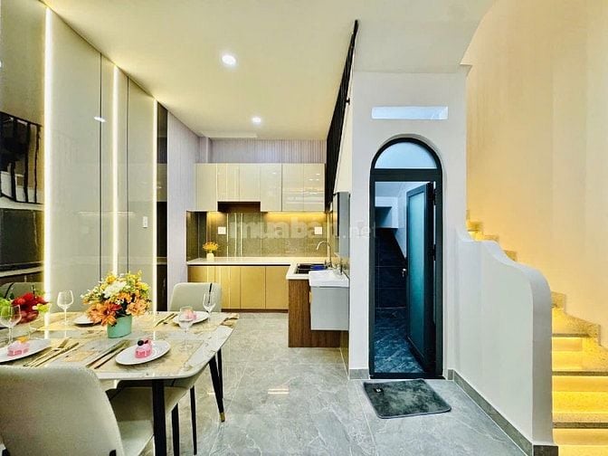 CHÍNH CHỦ BÁN NHÀ ĐẸP KHU ĐỒNG BỘ MỚI XÂY 3 TẦNG FULL NỘI THẤT