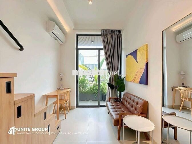 Duplex ban công cao cấp ngay trung tâm quận 7