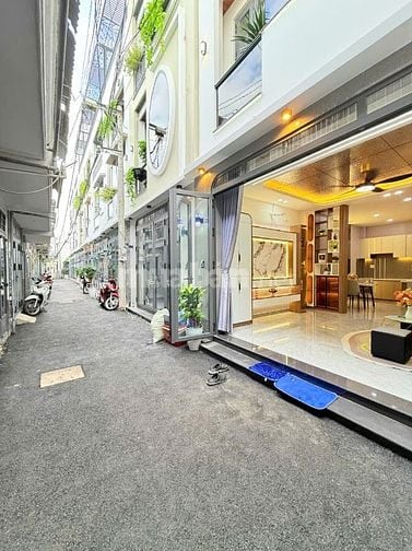 CHÍNH CHỦ BÁN NHÀ ĐẸP KHU ĐỒNG BỘ MỚI XÂY 3 TẦNG FULL NỘI THẤT