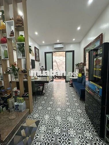NHÀ HỒ TÙNG MẬU, NGAY CHÂN CẦU MAI DỊCH NHỈNH 8 TỶ LÔ GÓC, DT 30m2