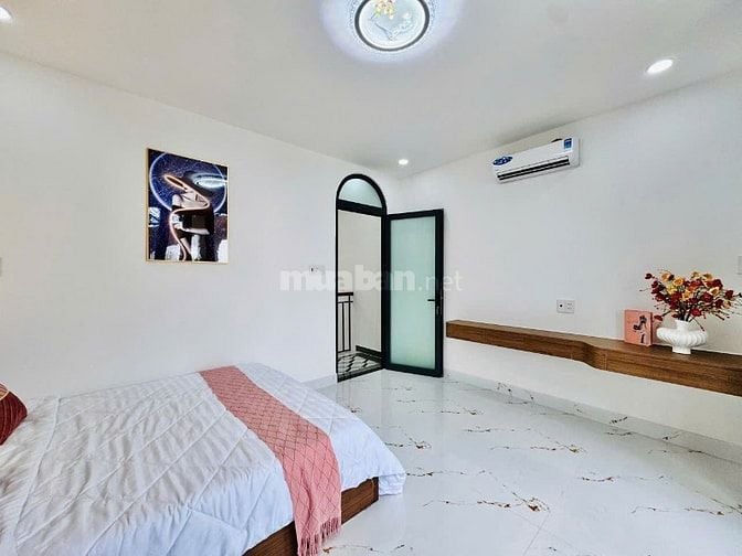 CHÍNH CHỦ BÁN NHÀ ĐẸP KHU ĐỒNG BỘ MỚI XÂY 3 TẦNG FULL NỘI THẤT