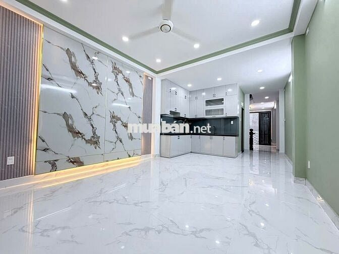 Nhà xây mới đang làm hoàn công 6ty750
