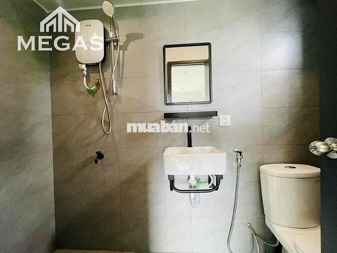 STUDIO FULL NỘI THẤT NGAY ETOWN NHÀ GA T3 CÓ THANG MÁY