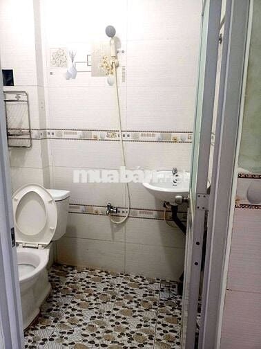 Nhà hẻm Nguyễn Tư Giản. P.12. Gò Vấp 4.2x13.5m; 2PN 2WC; 11tr
