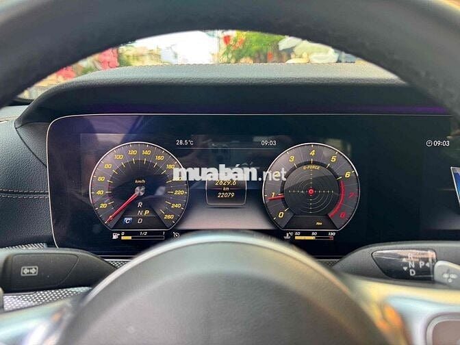 Mercedes E300 AMG 2020 Siu Lướt 22.000 km