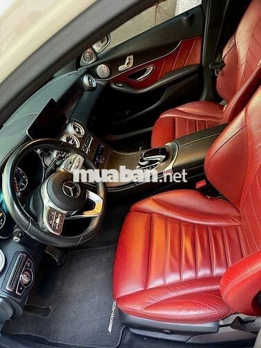 Mercedes Benz C Class 2019 C 300 AMG - 63000 km