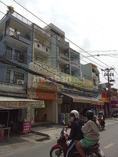 Chính chủ cần bán nhà mặt tiền 5 tầng ngay công viên Quận Gò Vấp 