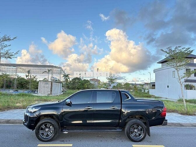 Toyota Hilux 2021 2.4E 4x2 AT - 75000 km