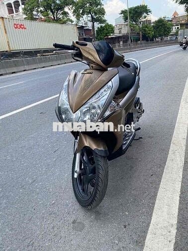 Honda airblade fi êm đẹp như hình