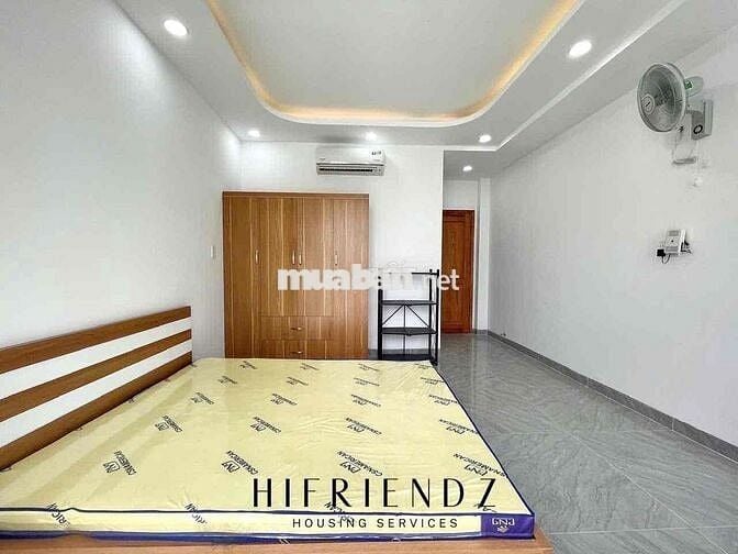 CĂN HỘ DỊCH VỤ FULL NỘI THẤT NGAY NGÃ TƯ BỐN XÃ