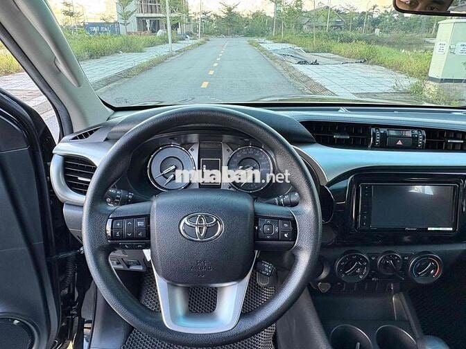Toyota Hilux 2021 2.4E 4x2 AT - 75000 km