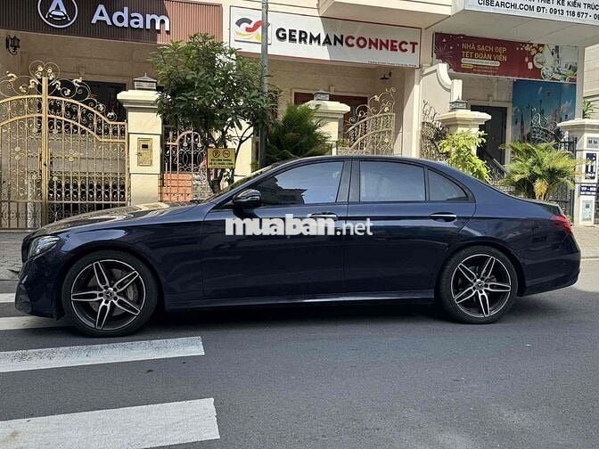 Mercedes E300 AMG 2020 Siu Lướt 22.000 km