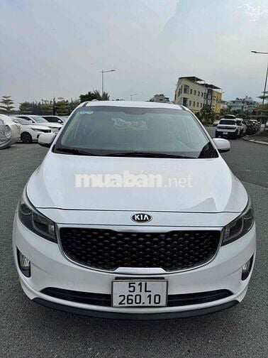 Kia Sedona 2018 máy  dầu 2.2 bản tiêu chuẩn