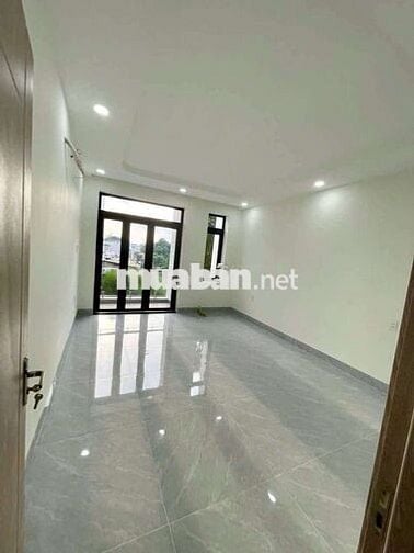 Cho thuê nhà 1 trệt 2 lầu KDC THUẬN GIAO mới hoàn thiện mới 100%