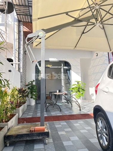 BÁN NHÀ CẤP 4 HIỆN ĐẠI MẶT TIỀN KINH DOANH GIÁ 2,7 TỶ