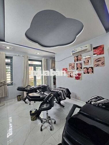 Nhà Siêu Hot , Hẻm Xe Tải có vỉa hè , Phân lô vip , Tham Lương , BT