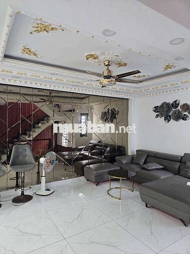 Nhà Siêu Hot , Hẻm Xe Tải có vỉa hè , Phân lô vip , Tham Lương , BT