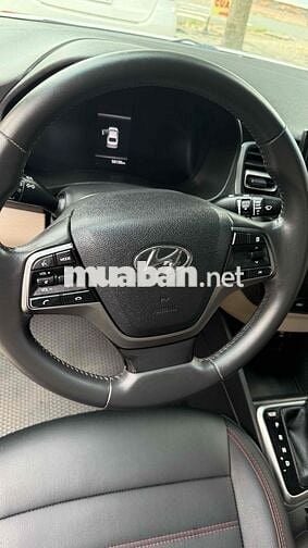 Xuat canh Hyundai Accent 2021 1.4 AT - 58000 km